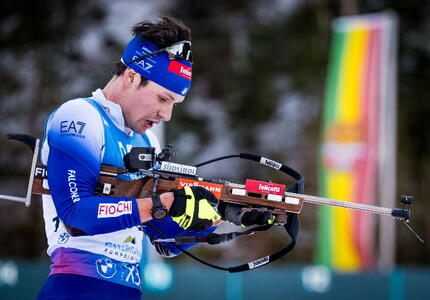 Tommaso Giacomel vince per l’Italia maschile nella sprint di Östersund