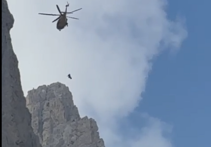 Soccorso per una cordata Campanile Pradidali (Pale di San Martino)